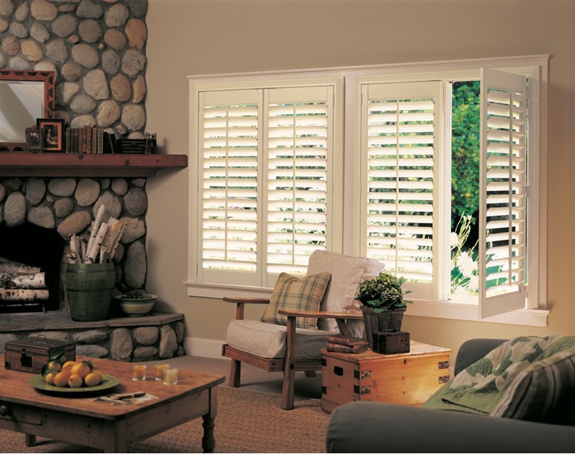 timber-shutters-stone